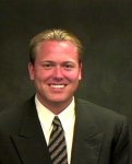 Dustin Holzhausen